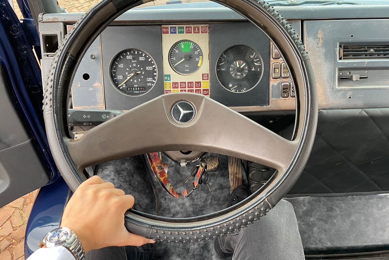 Mercedes Benz MB 1618 - 90/90 18