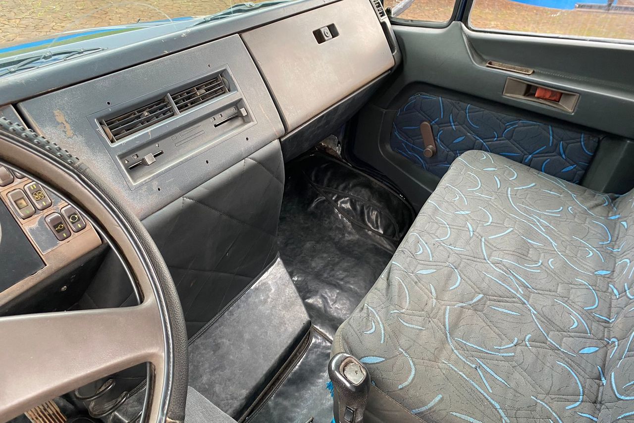 Mercedes Benz MB 1618 - 90/90 19