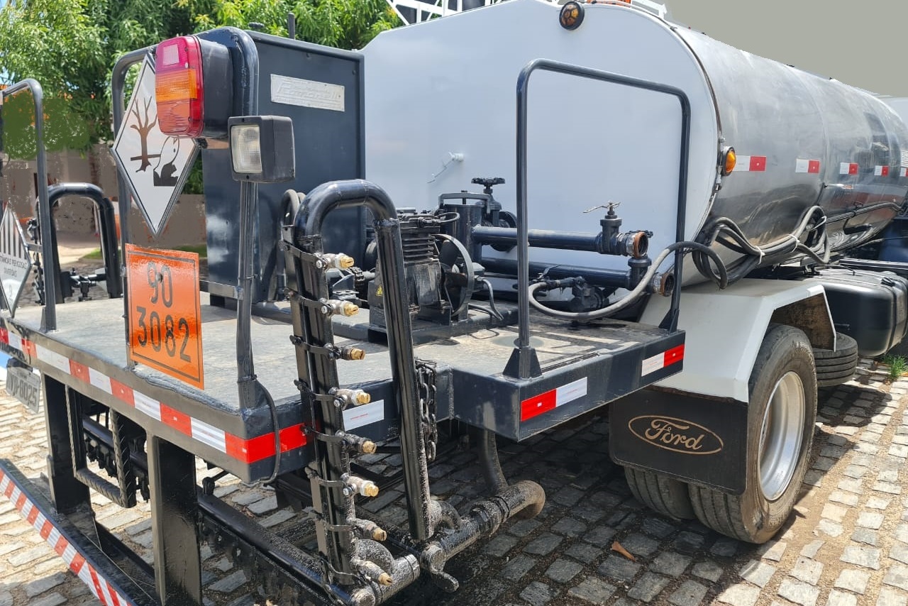 Ford Cargo1317 - 10/10 3