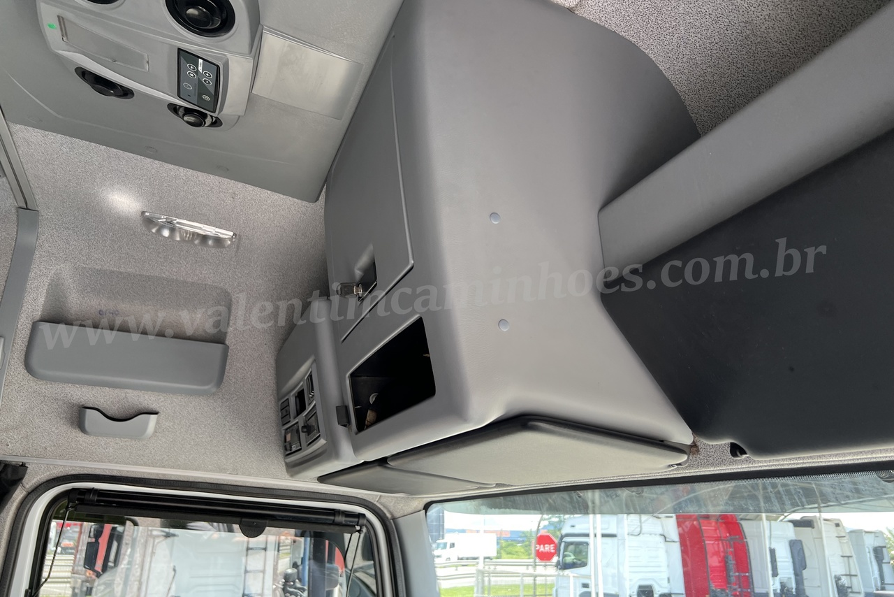 Mercedes Benz Axor 2544 - 19/20 9
