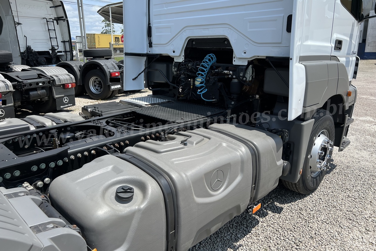 Mercedes Benz Axor 2544 - 19/20 17