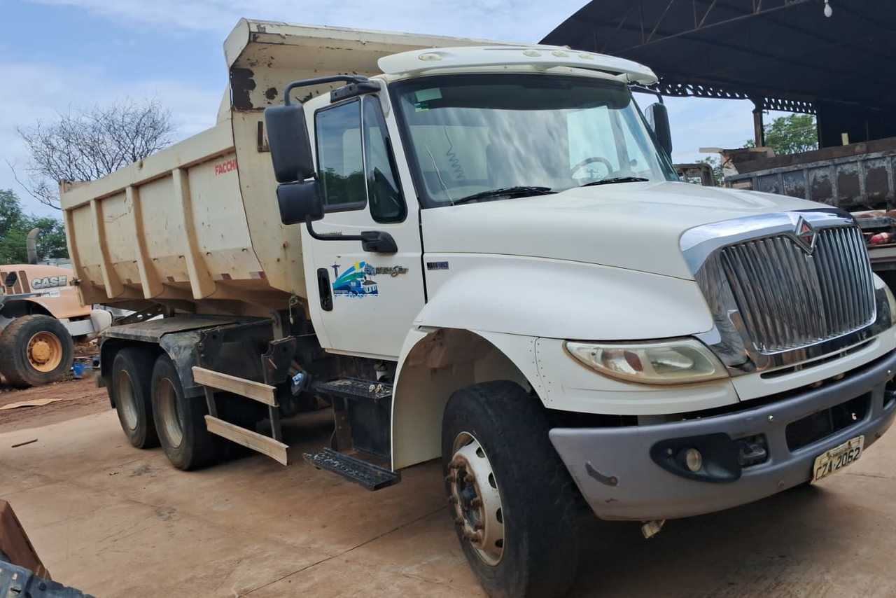International 4400 - 14/14 2