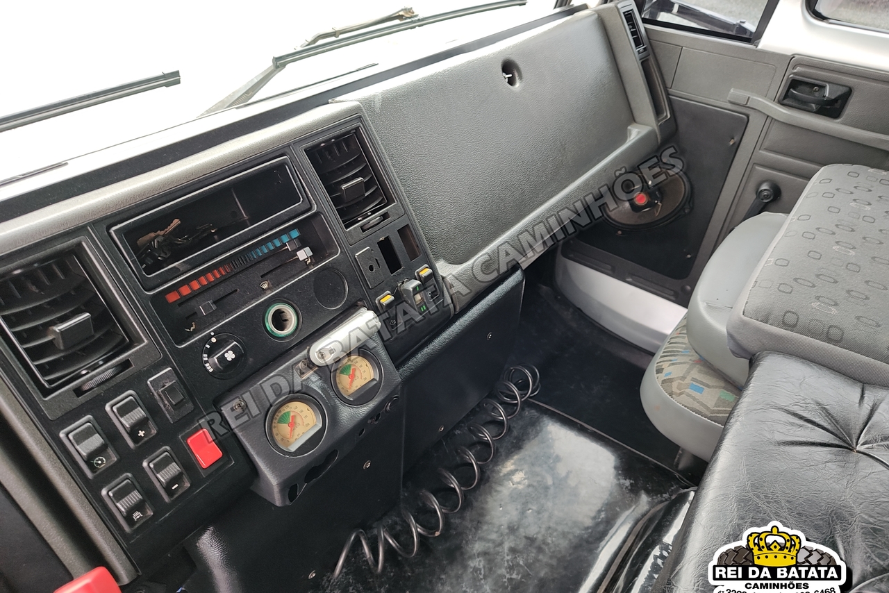 Ford Cargo815 - 07/07 12