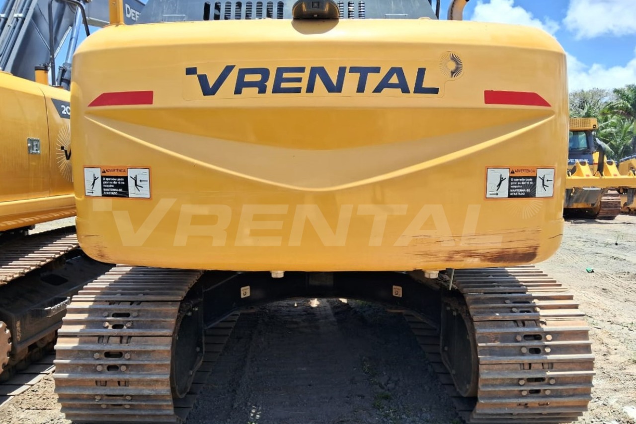 John Deere  200G - 22/22 3