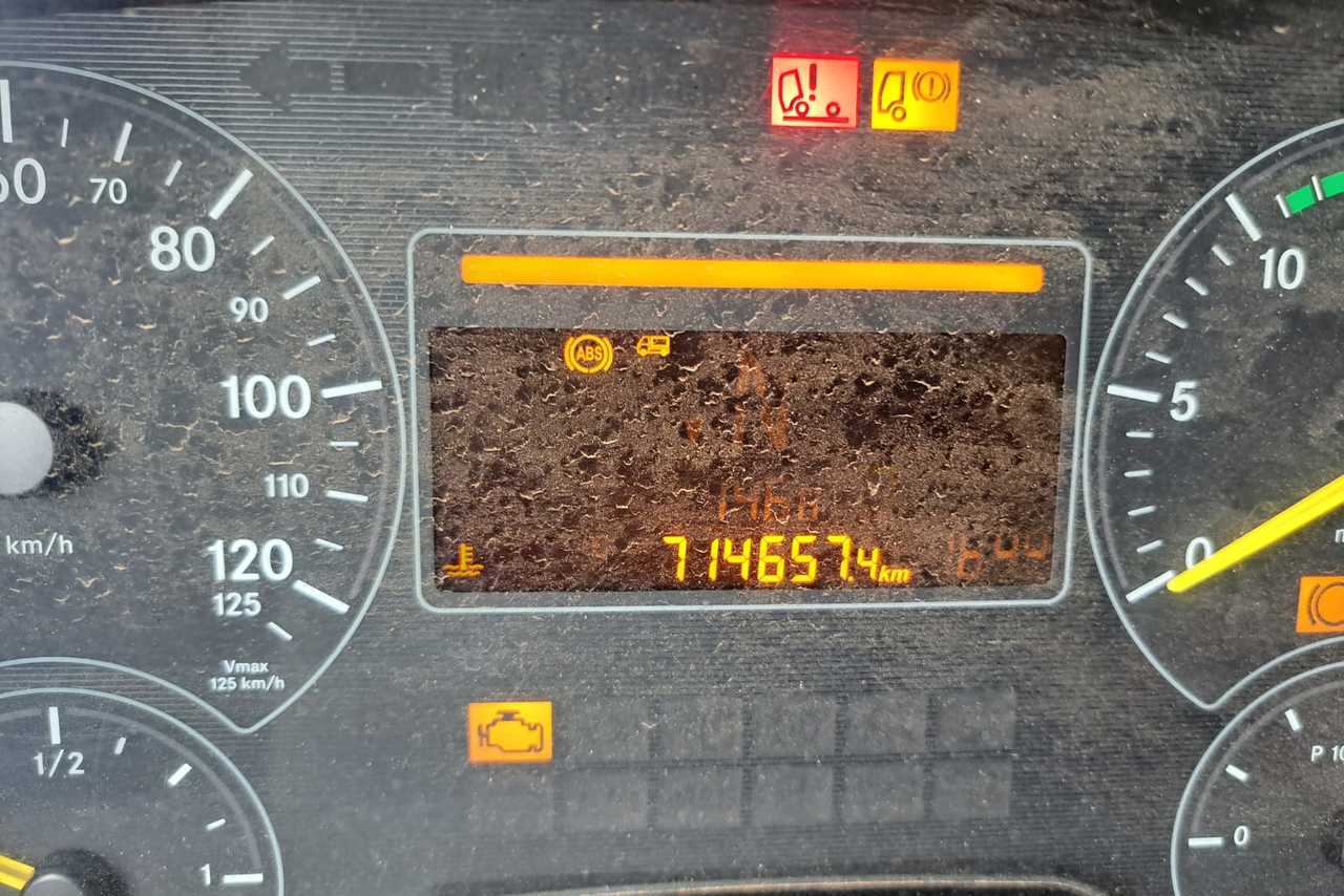Mercedes Benz Atego 2430 - 15/16 10