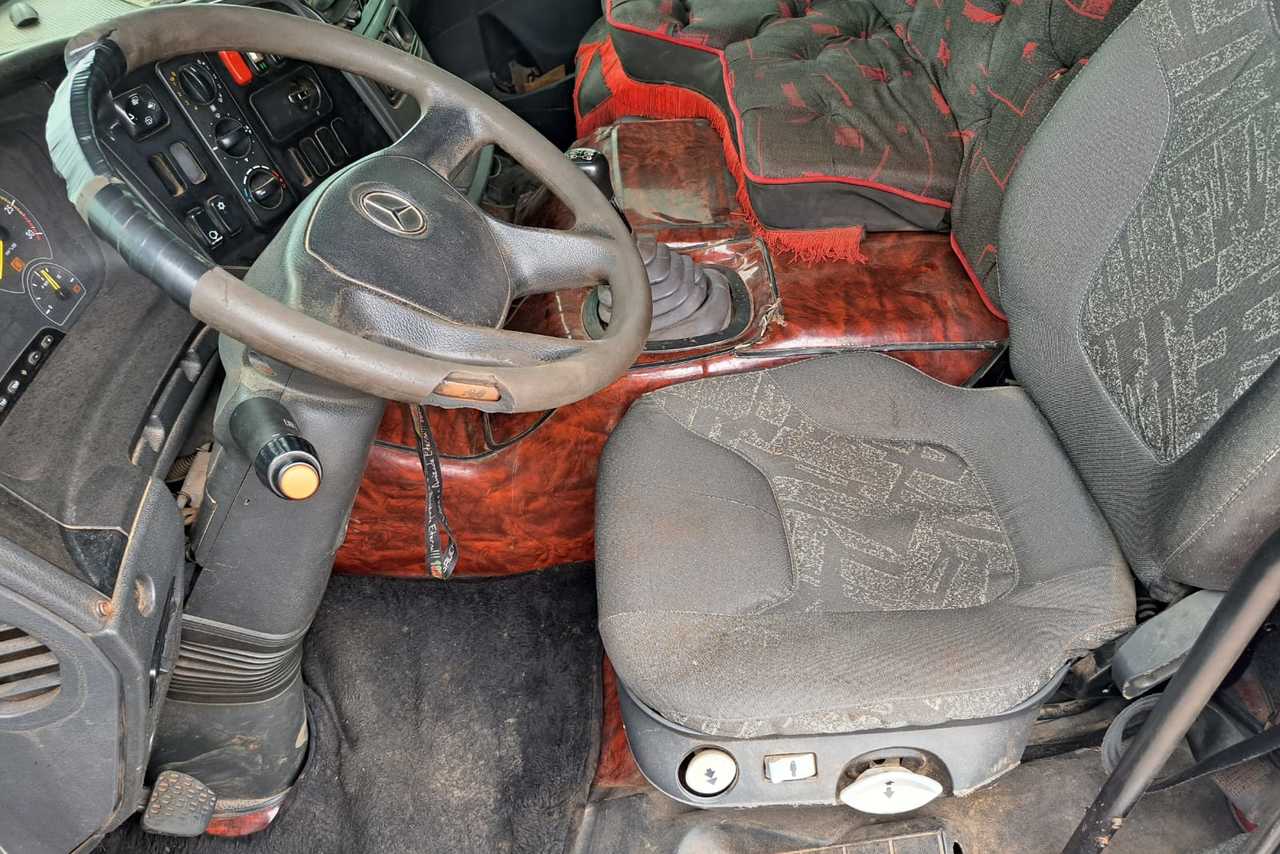 Mercedes Benz Atego 2430 - 15/16 15