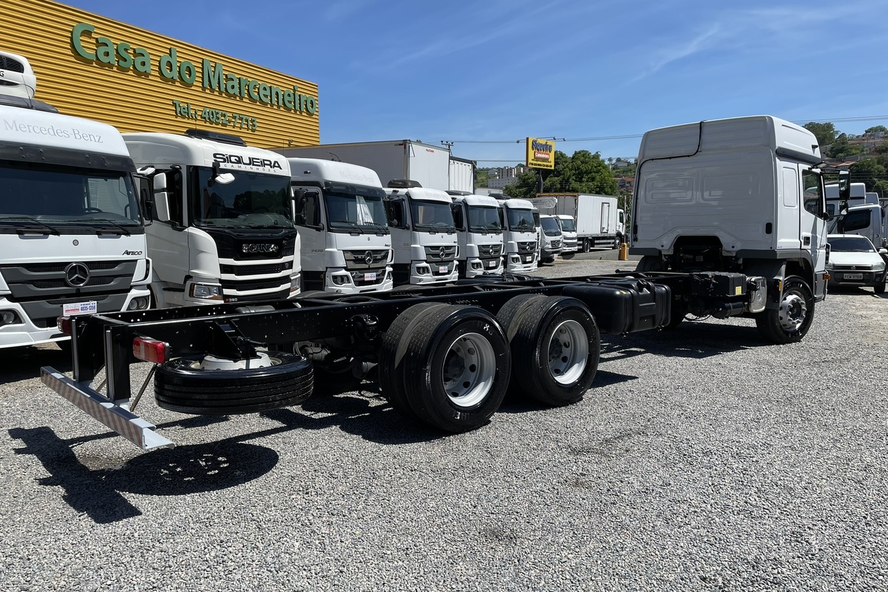 Mercedes Benz Atego 2430 - 21/22 5