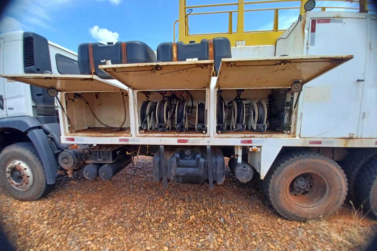 Volkswagen 26-280 Constellation 6x4 - 14/14 3