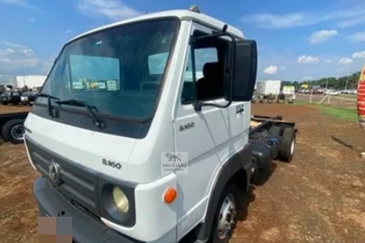 Volkswagen 8 160 - 13/14 2