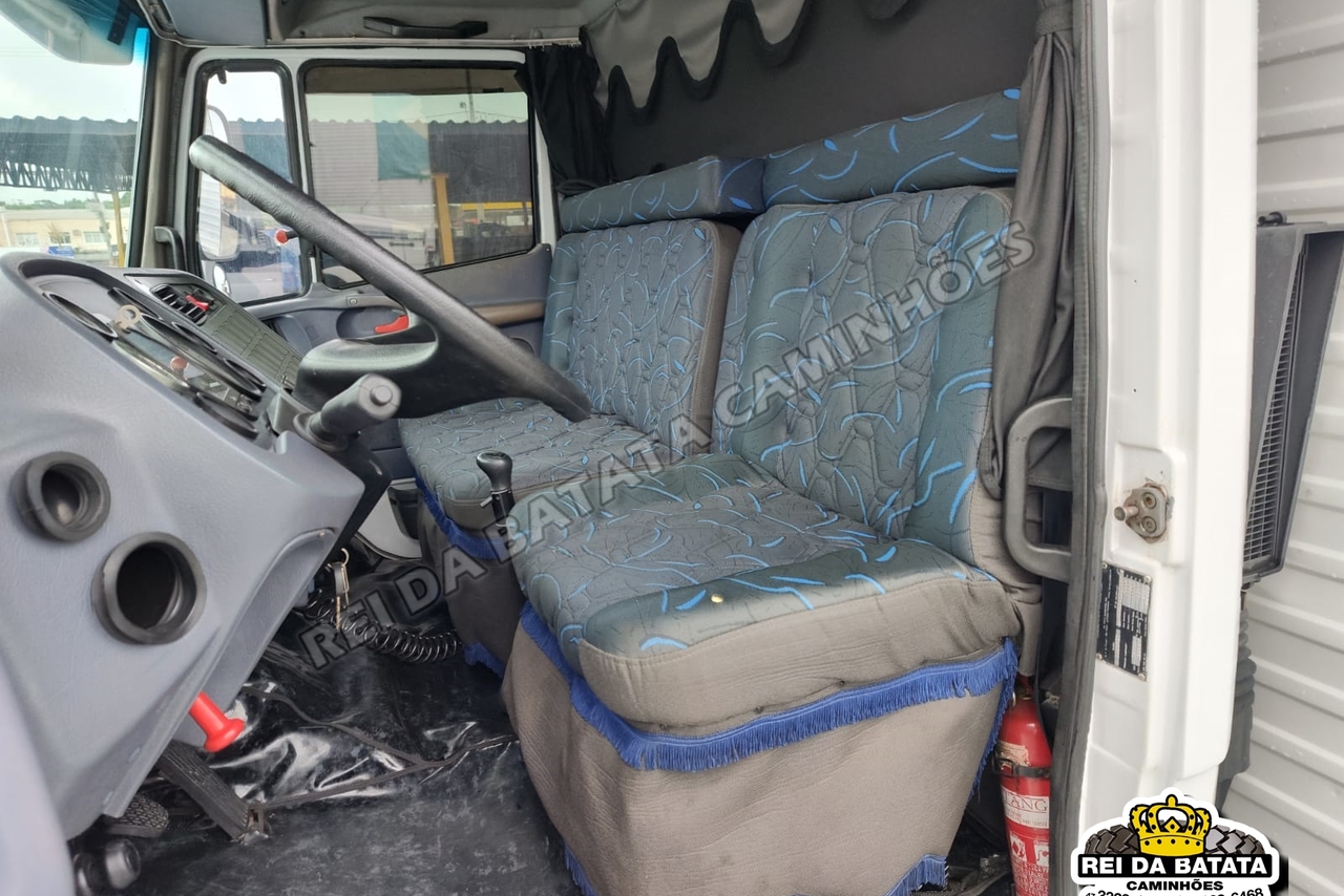 Mercedes Benz MB 1620 - 03/03 9