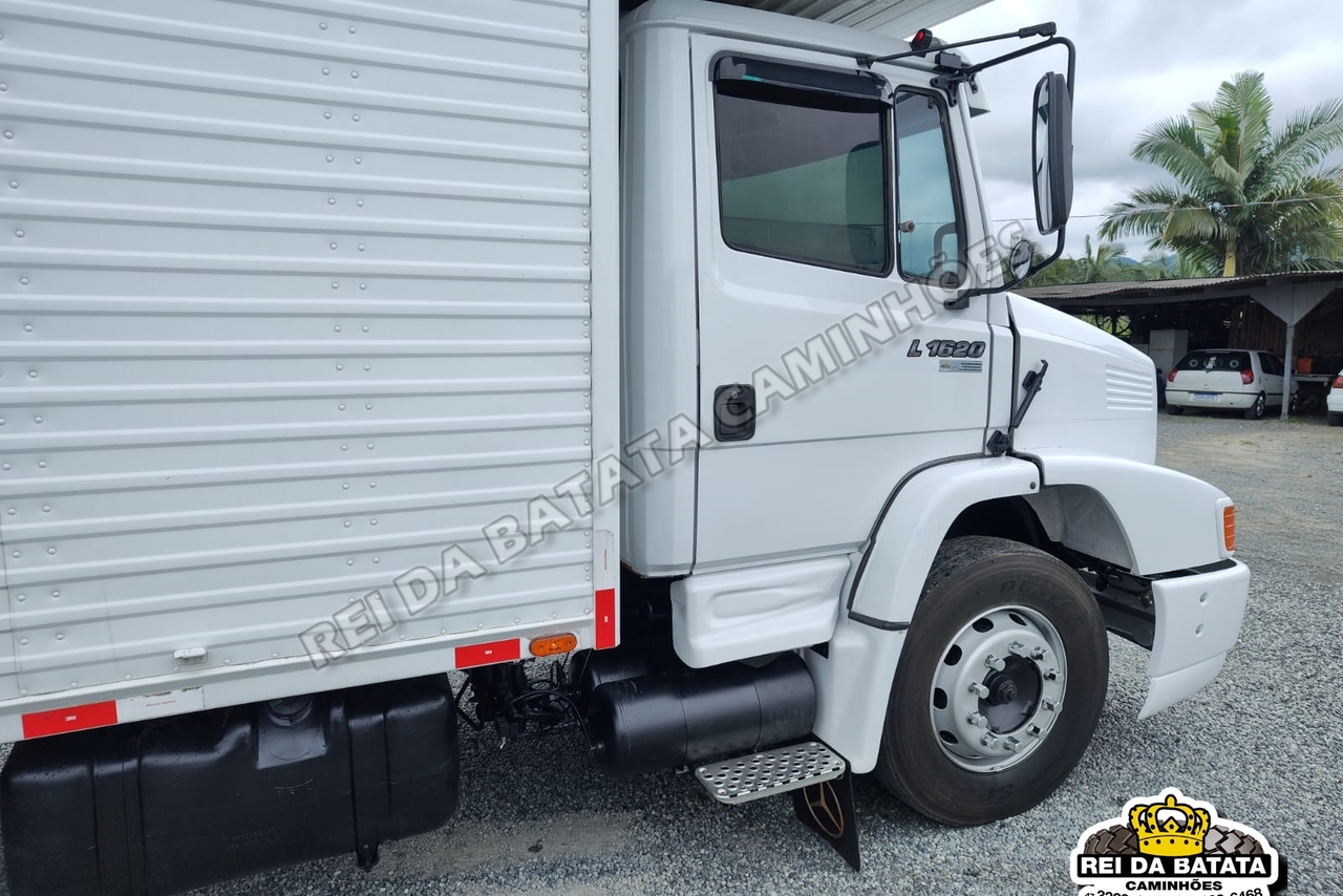 Mercedes Benz MB 1620 - 03/03 24