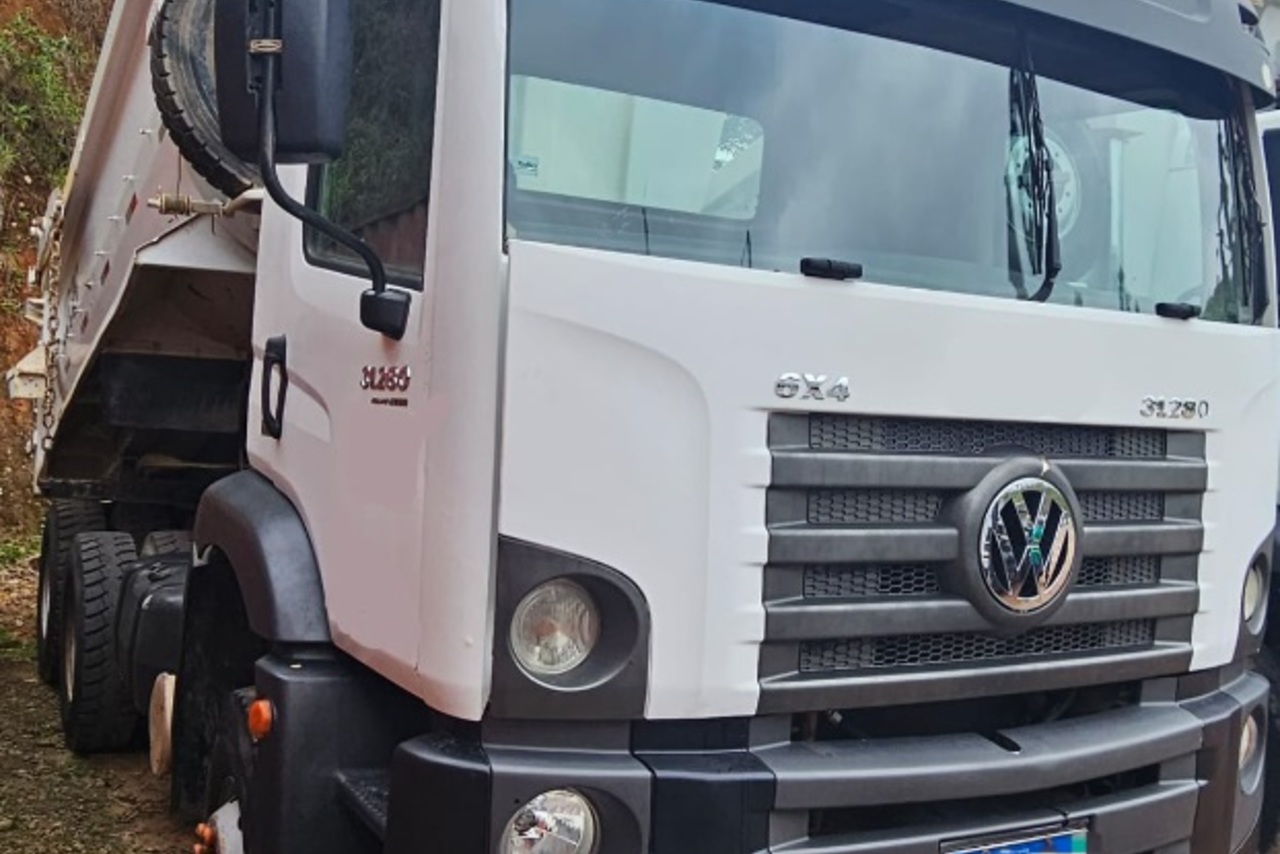 Volkswagen 31-280 E Constel. 6x4 - 13/13 2