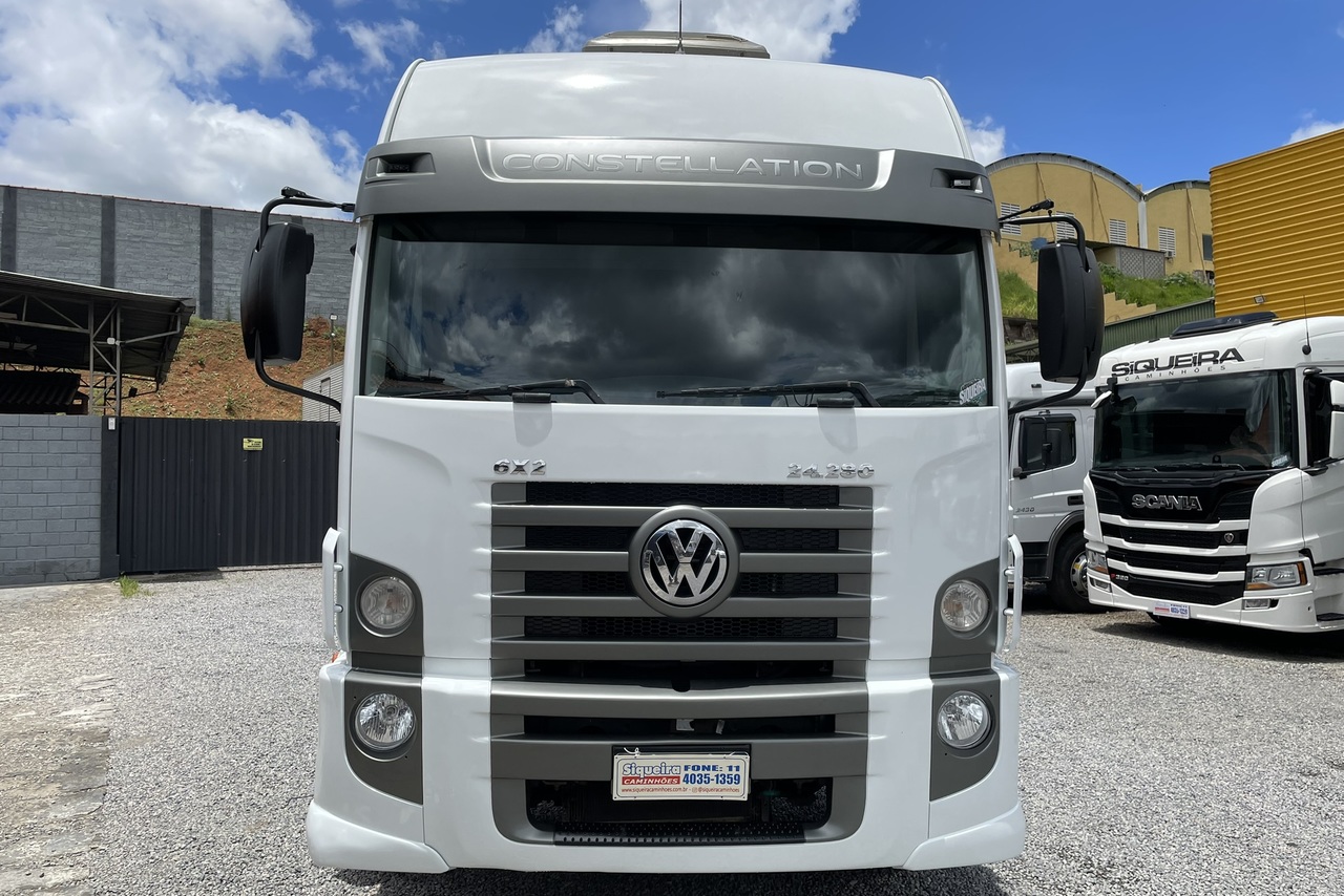 Volkswagen 24-280 E Constellation 6x2 - 12/12 2