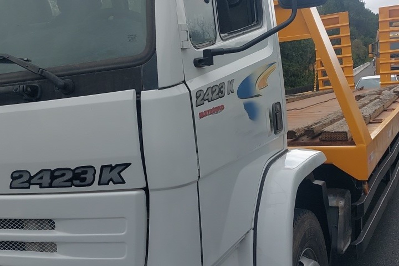 Mercedes Benz Atego 2423 - 08/08 6