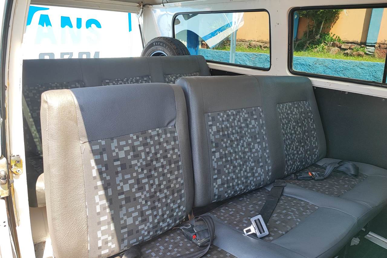 Volkswagen Kombi Standard - 12/13 17
