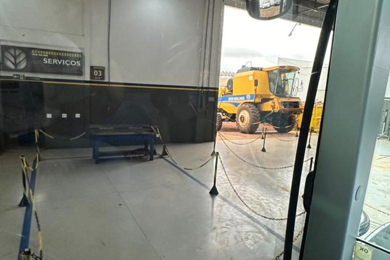 New Holland T7260 - 15/15 5