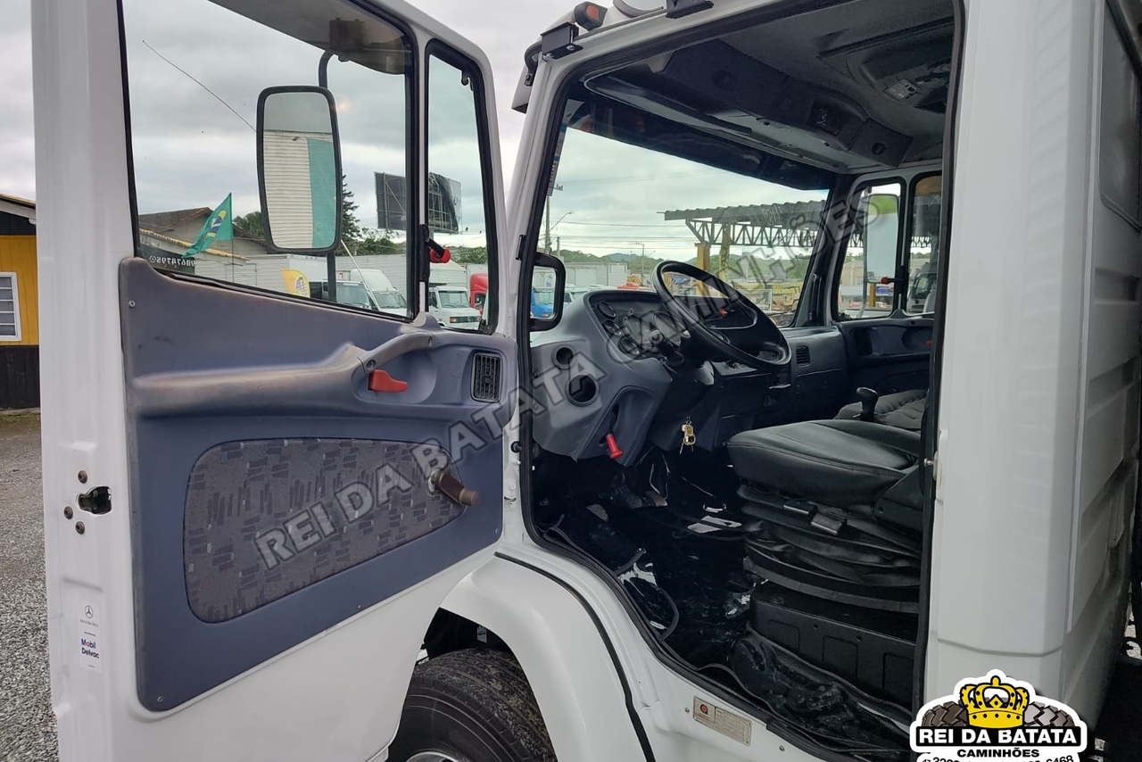 Mercedes Benz MB 1620 - 09/09 3