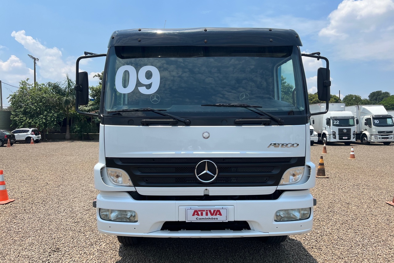 Mercedes Benz Atego 2425 - 09/09 2