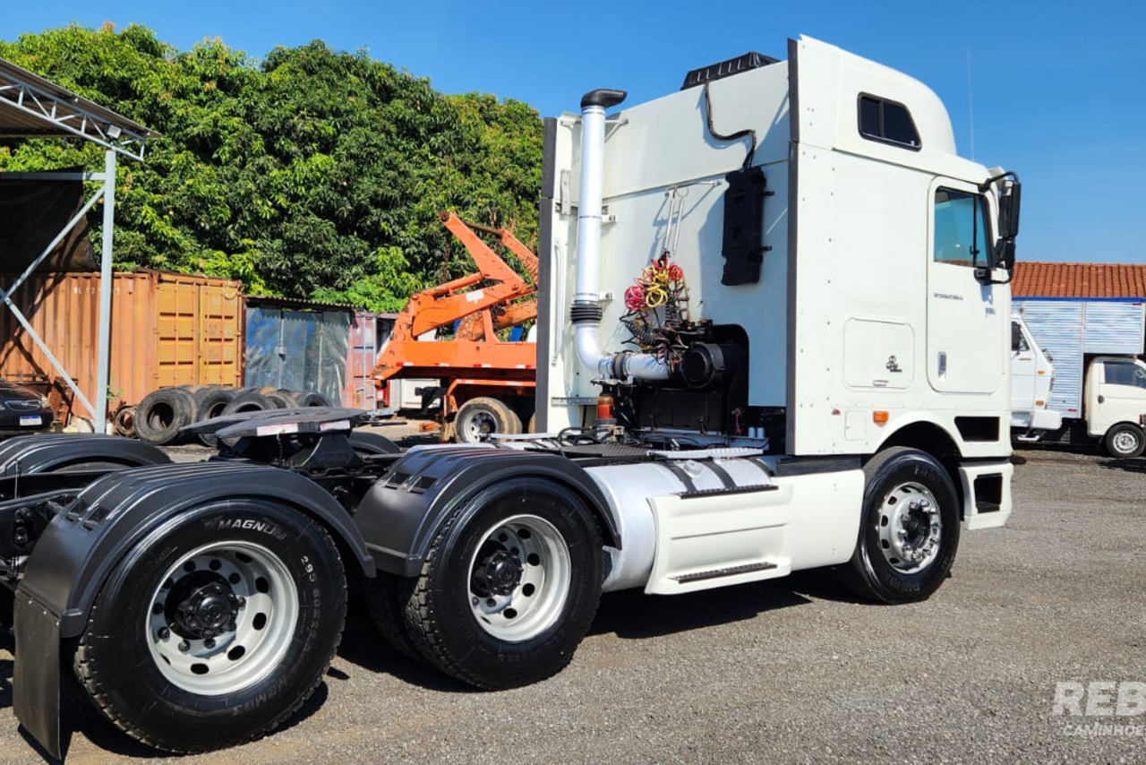 International 9800i - 11/12 3