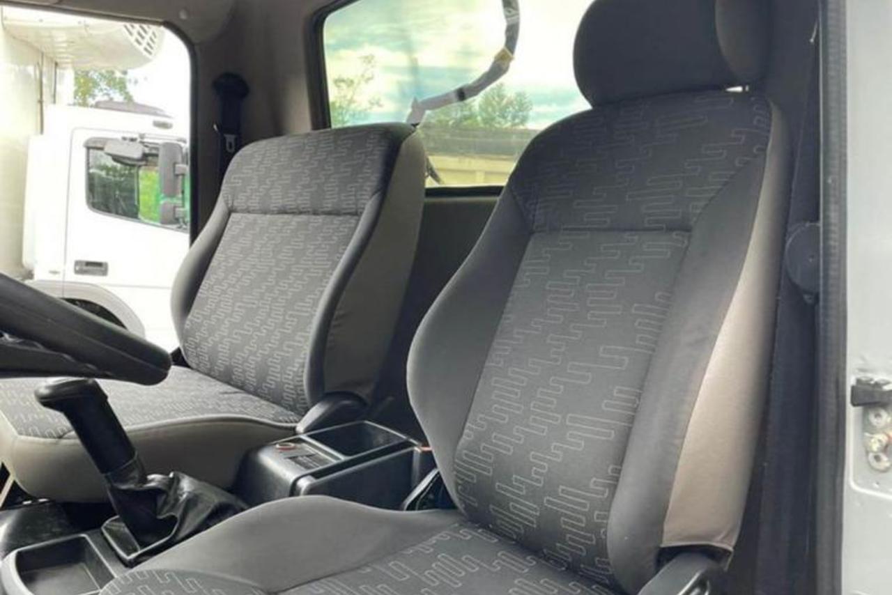 Volkswagen 8 160 - 14/14 12