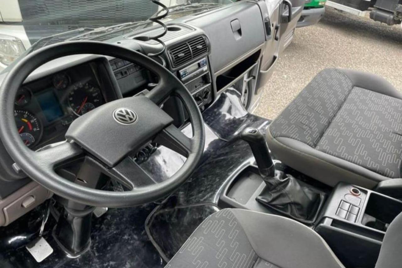 Volkswagen 8 160 - 14/14 14