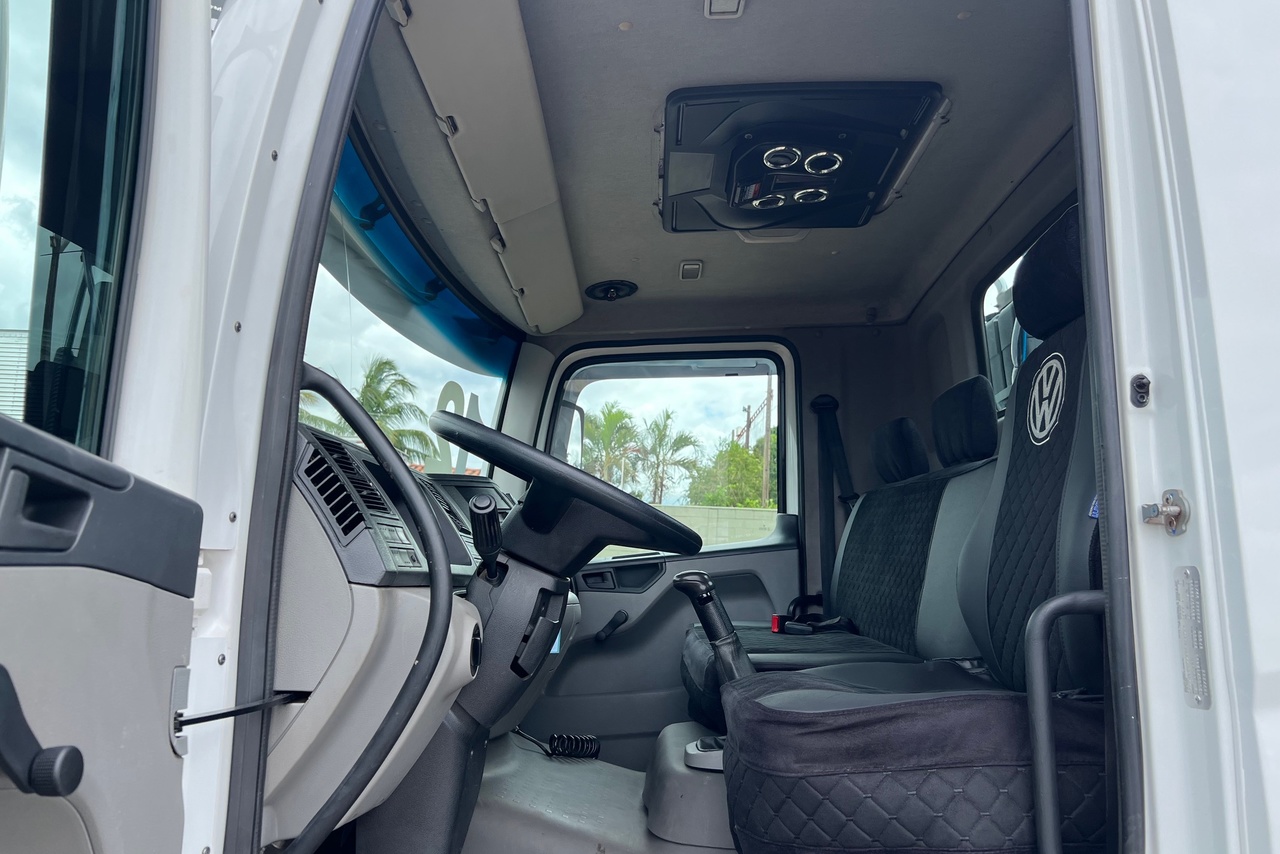 Volkswagen 15-180 E Constellation - 11/12 7