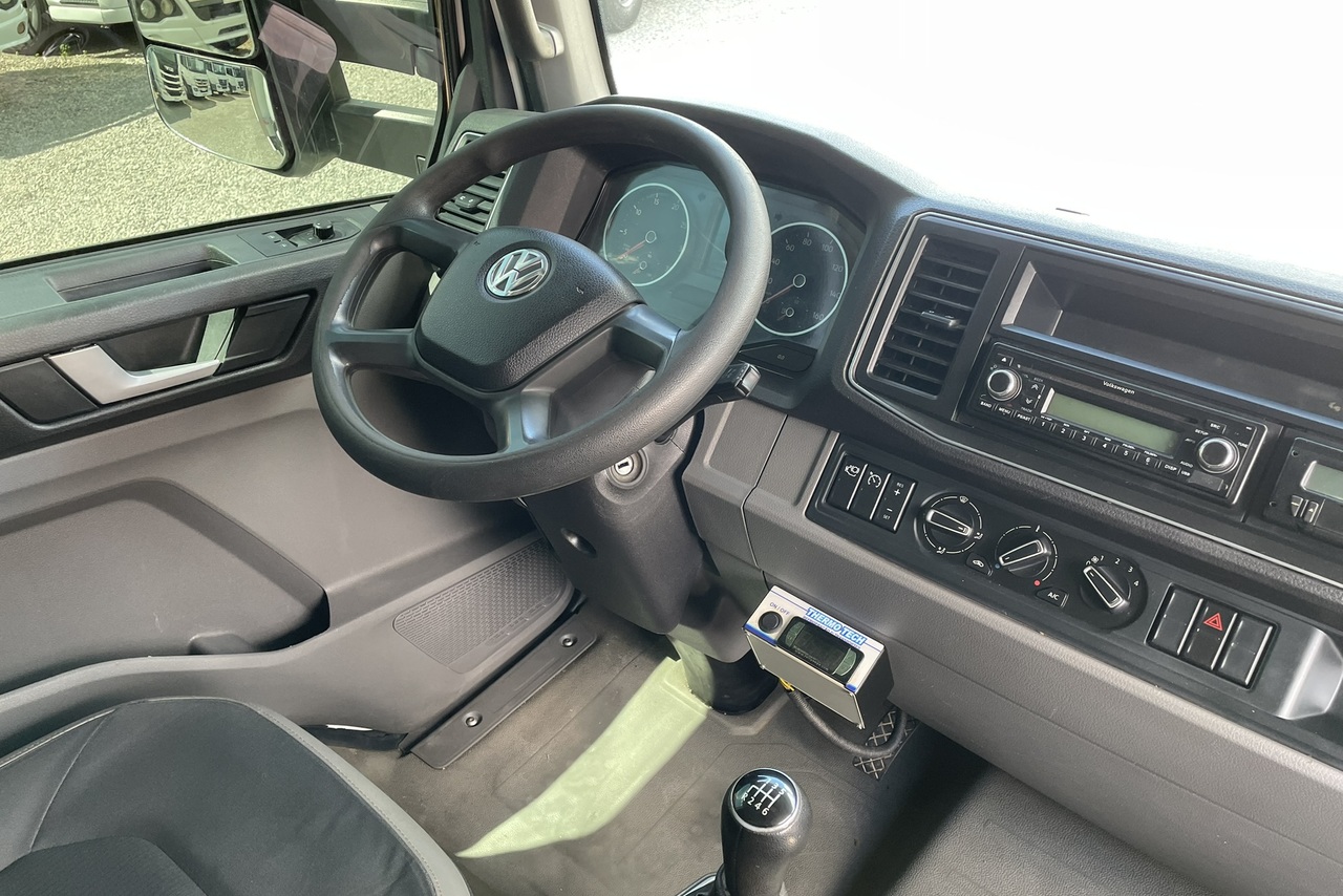Volkswagen 11-180 Delivery  - 19/20 9