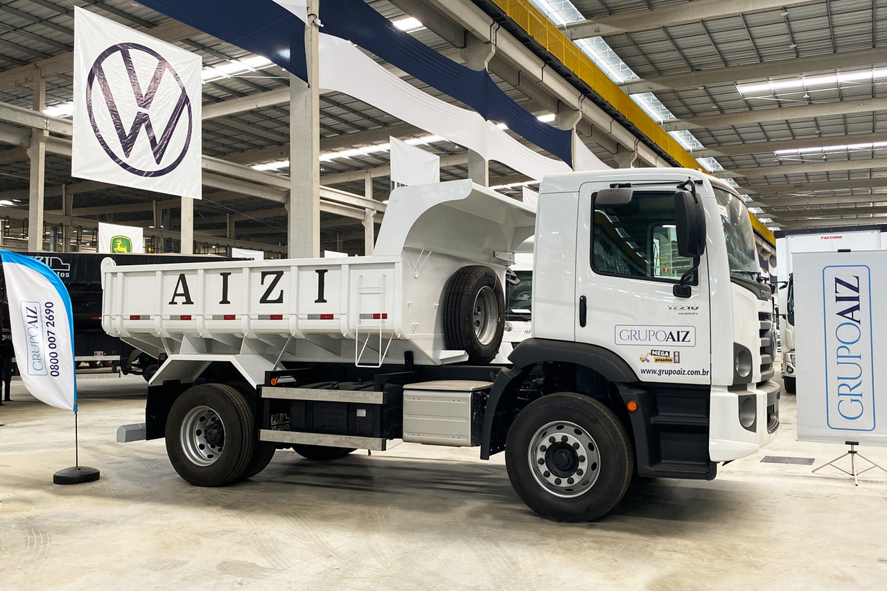 Volkswagen VW 17210 - 24/25 7