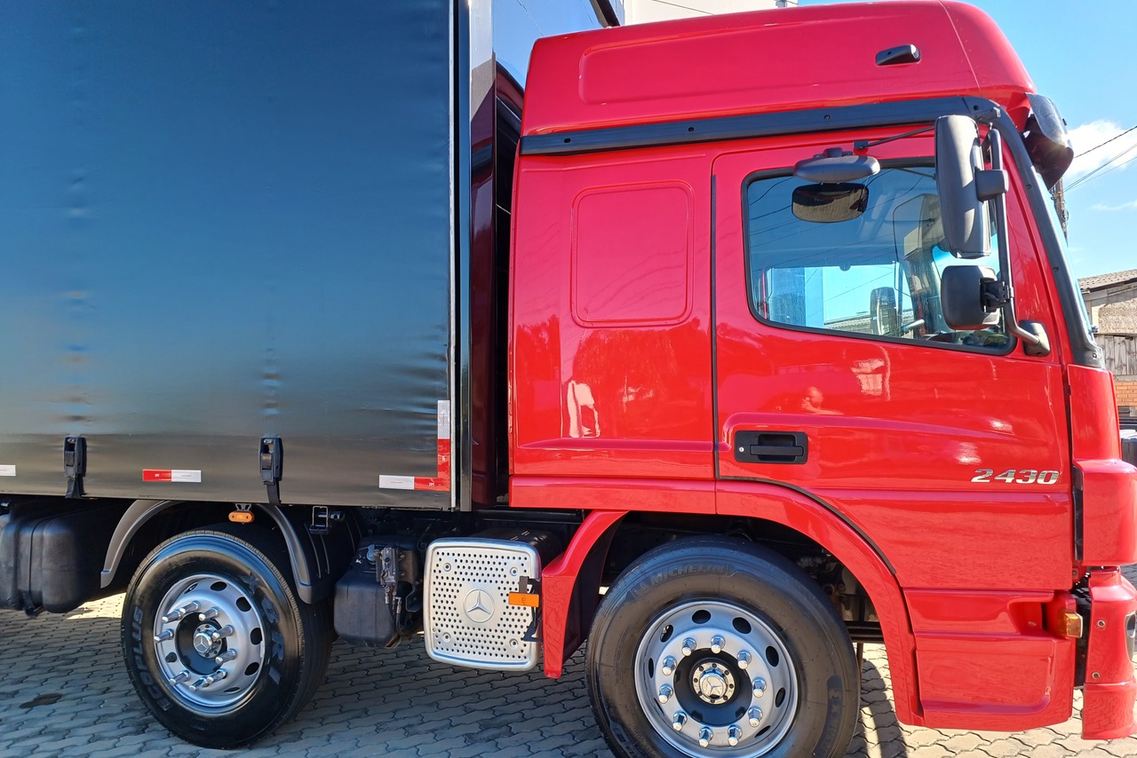 Mercedes Benz Atego 2430 - 14/14 5
