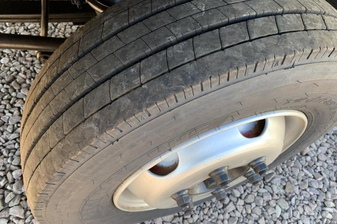 Ford Cargo815 - 04/04 6