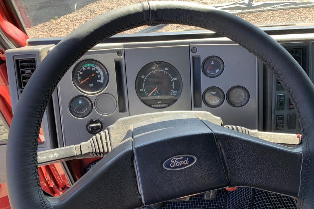 Ford Cargo815 - 04/04 8