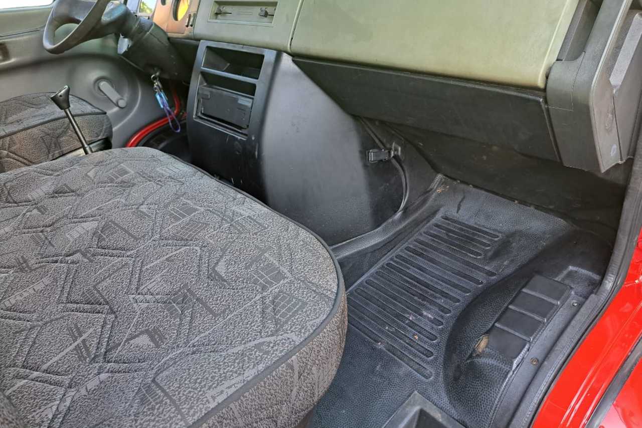 Mercedes Benz MB 710 - 09/10 6