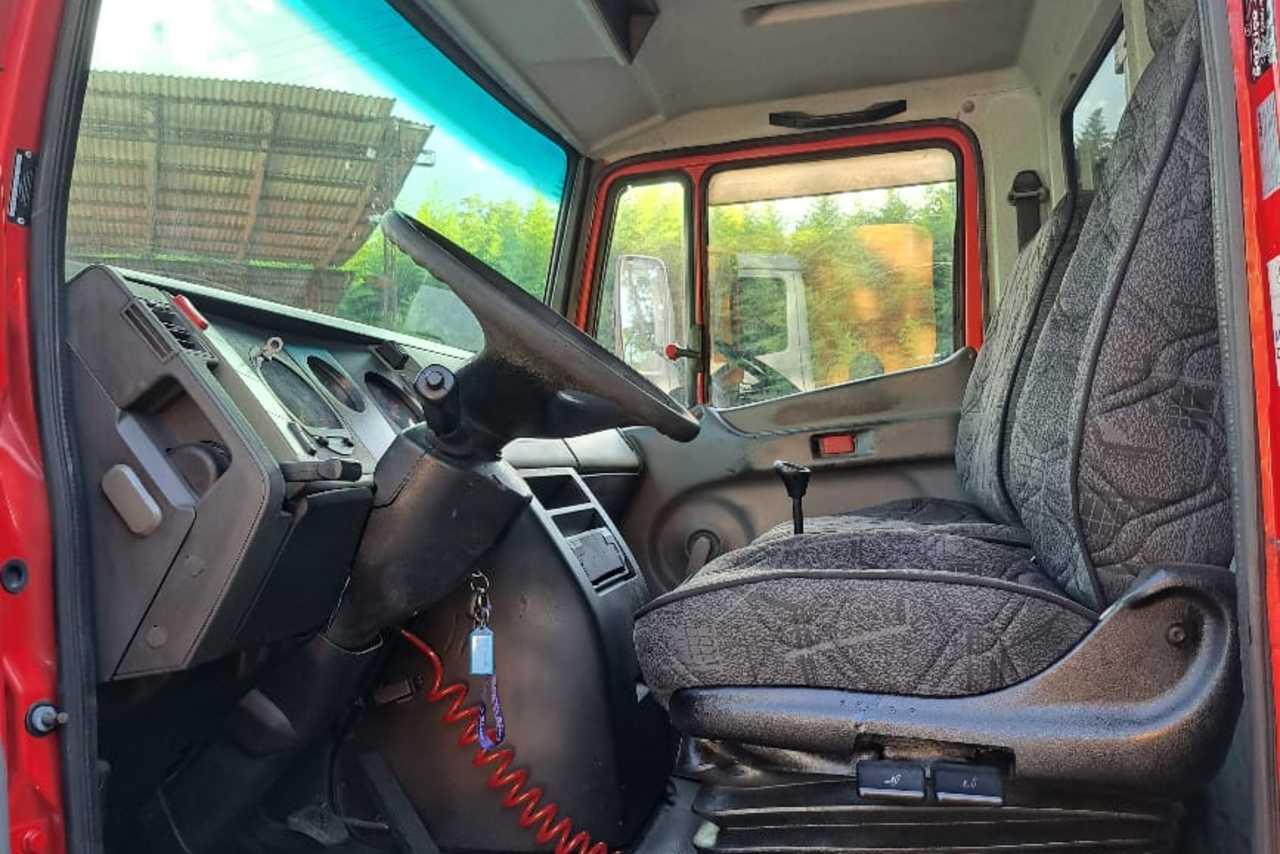 Mercedes Benz MB 710 - 09/10 17