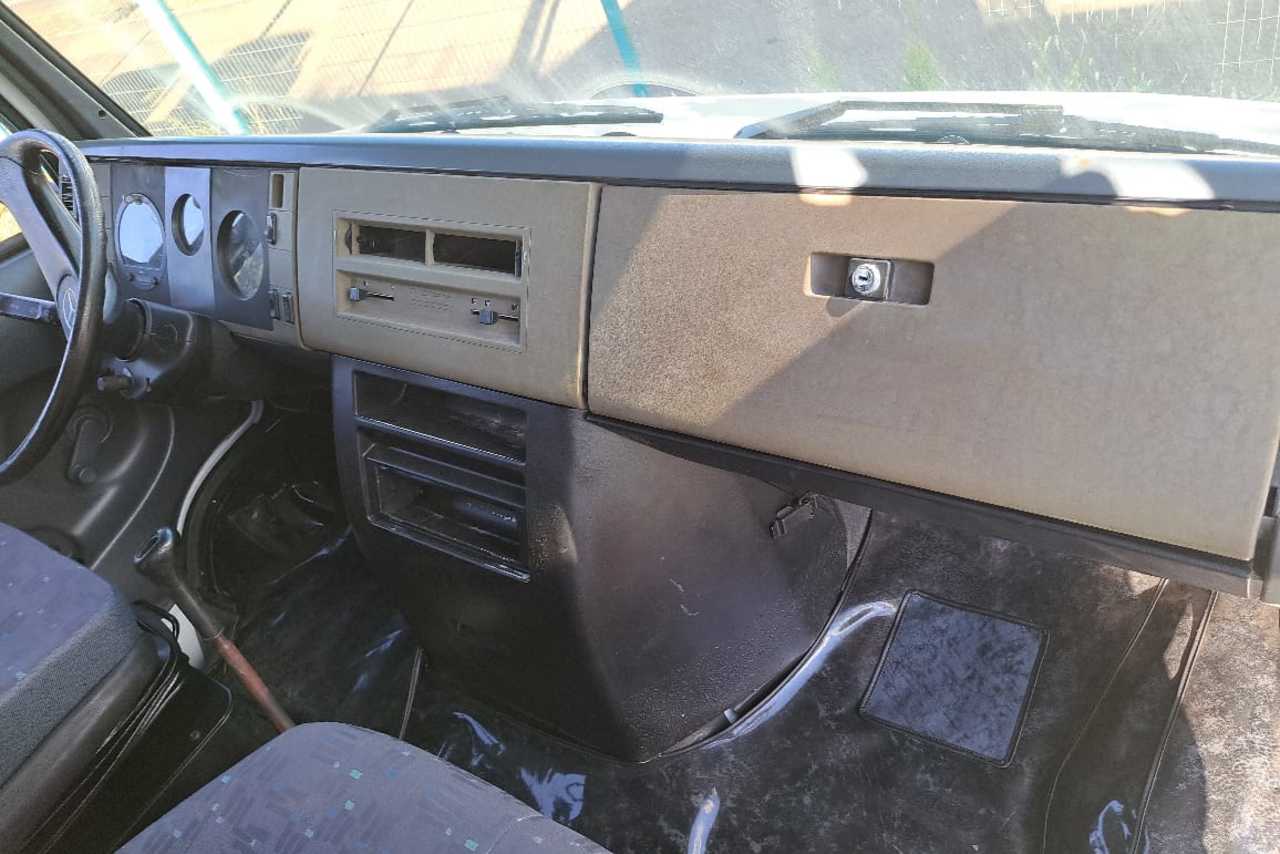 Mercedes Benz MB 710 - 05/05 17