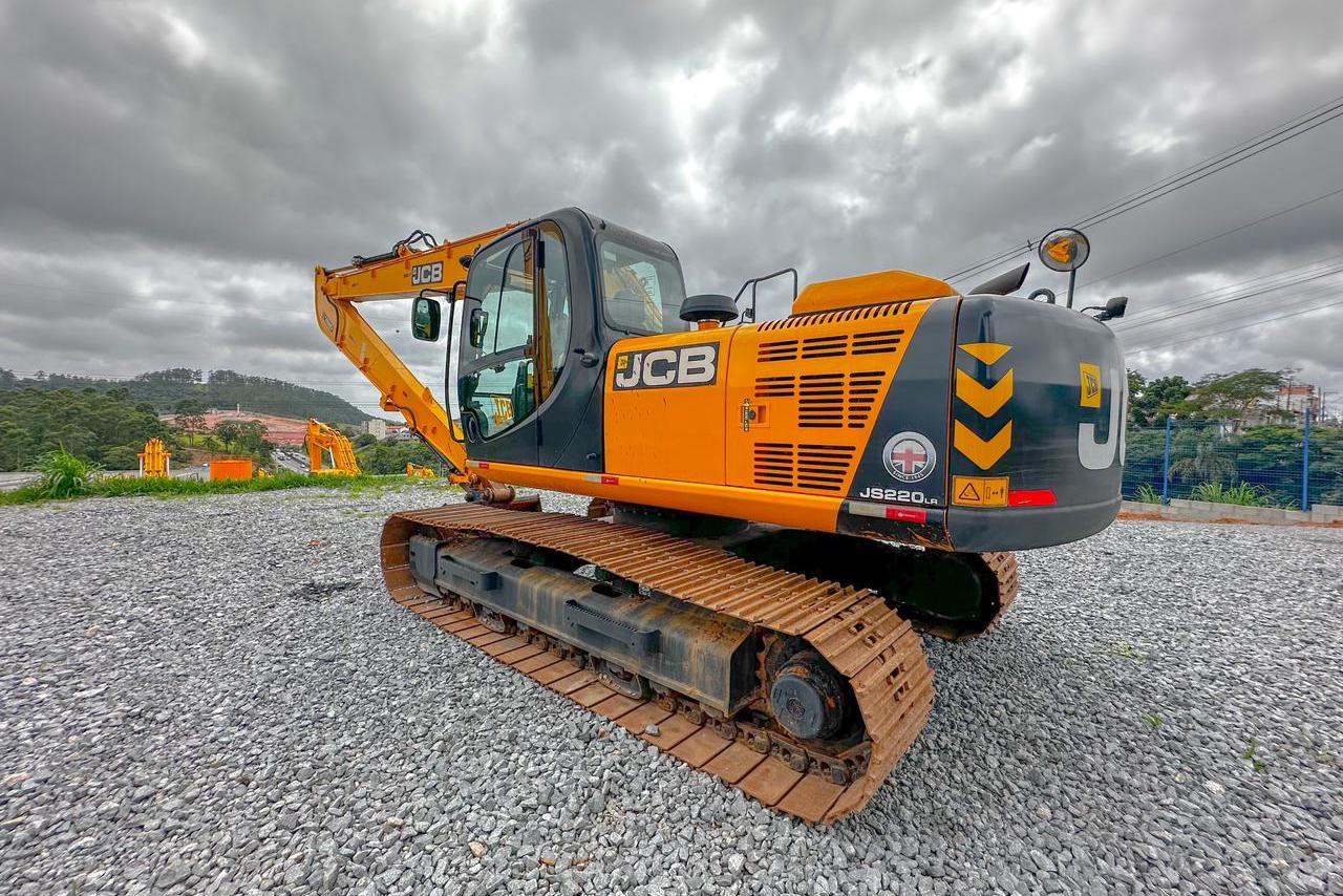 JCB JS220LR - 01/21 4