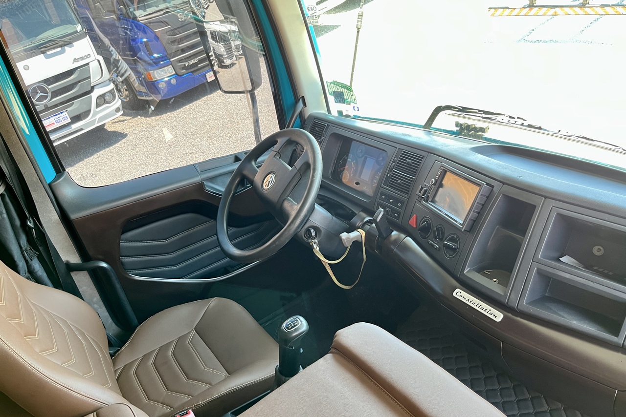 Volkswagen 25 390 - 14/14 18