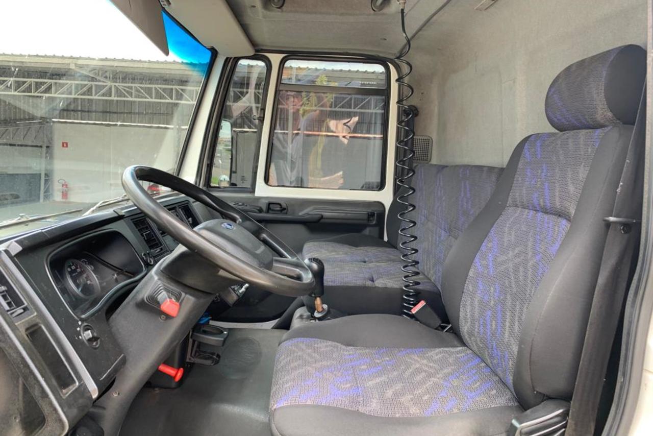 Ford Cargo1119 - 14/14 6
