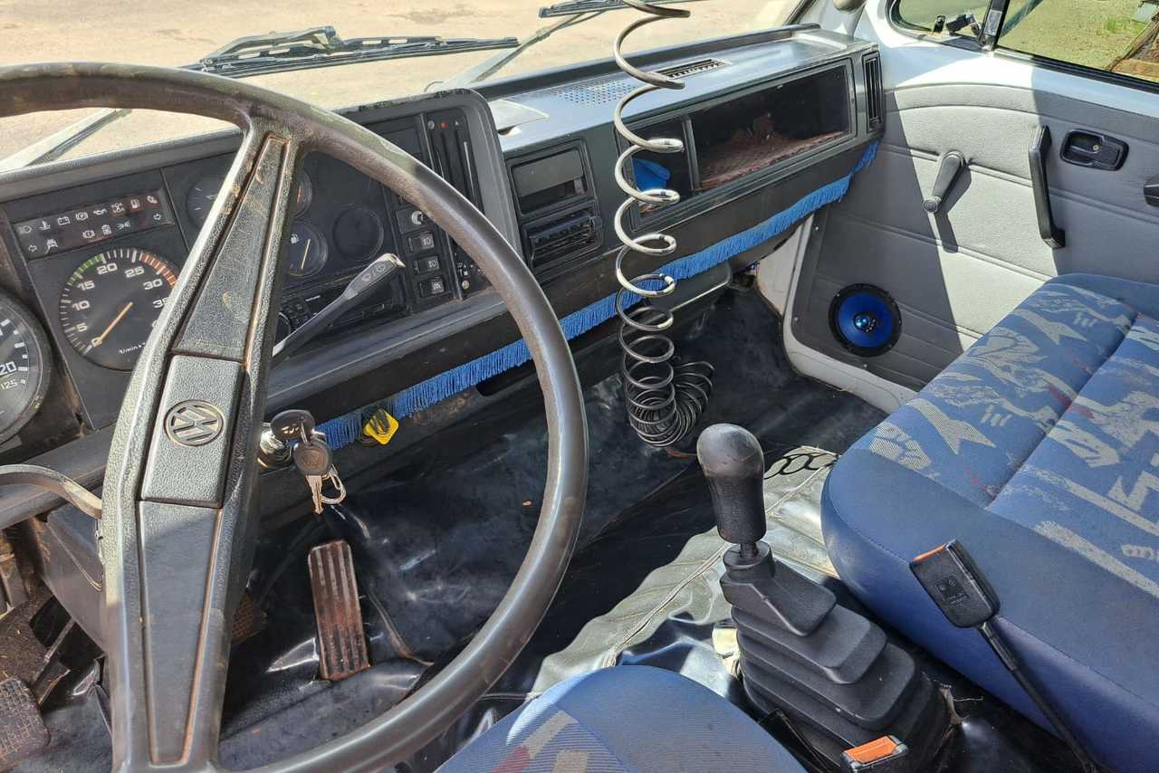 Volkswagen 8 140 - 96/96 2