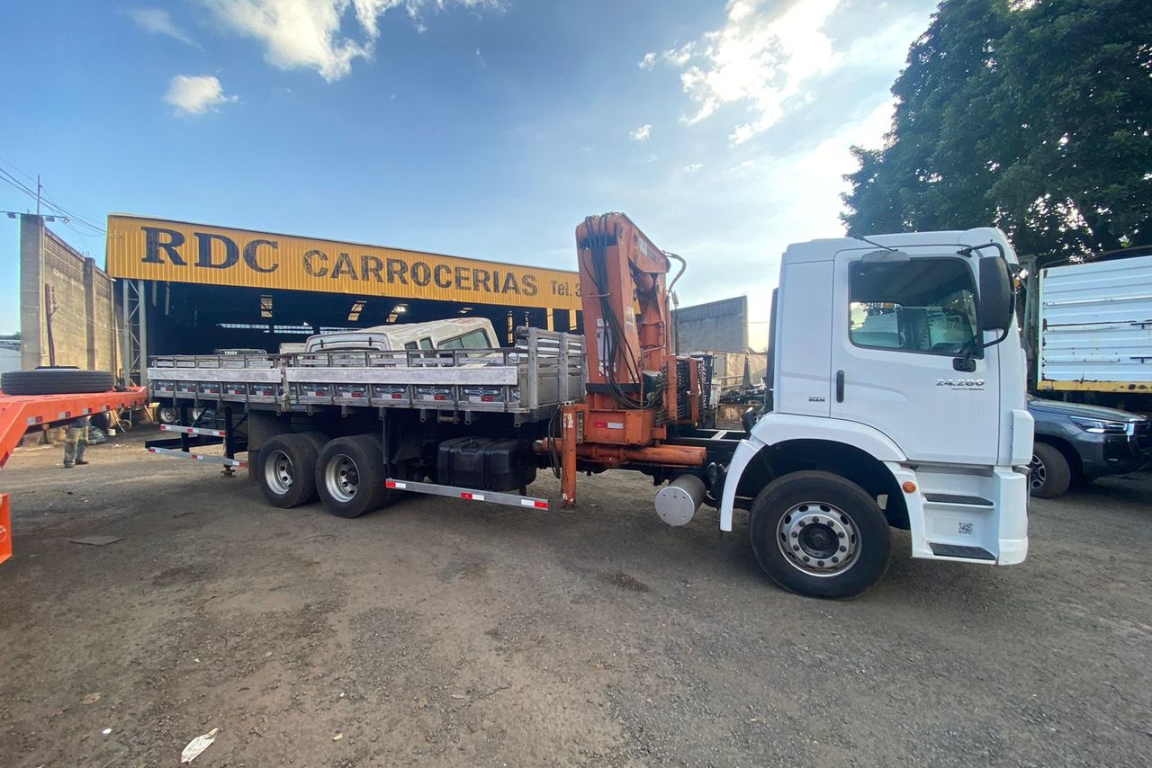 Volkswagen 24-280 E Constellation 6x2 - 15/15 7