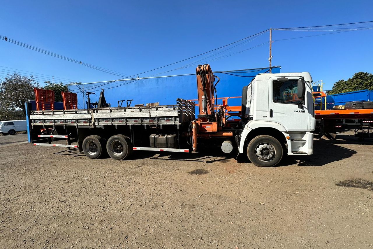 Volkswagen 24-280 E Constellation 6x2 - 15/15 8