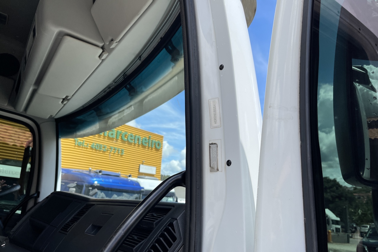 Volkswagen 24-280 E Constellation 6x2 - 12/12 9