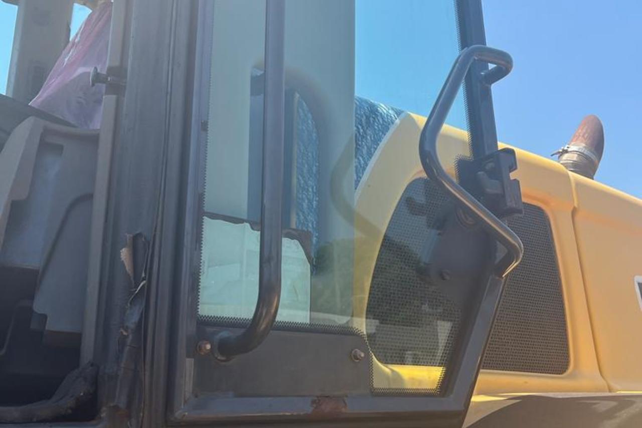 New Holland W190 - 07/07 5