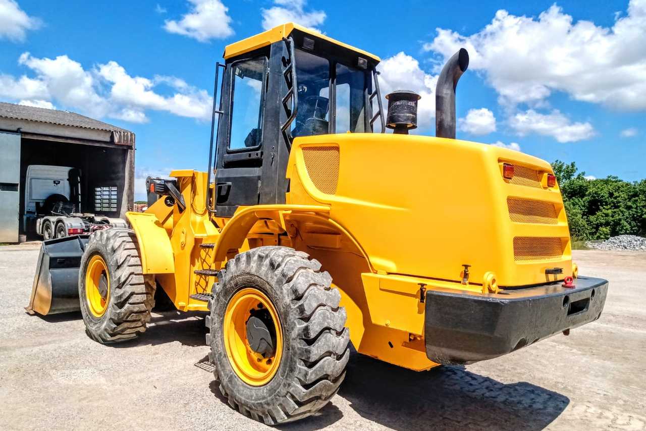 New Holland W130 - 05/05 3
