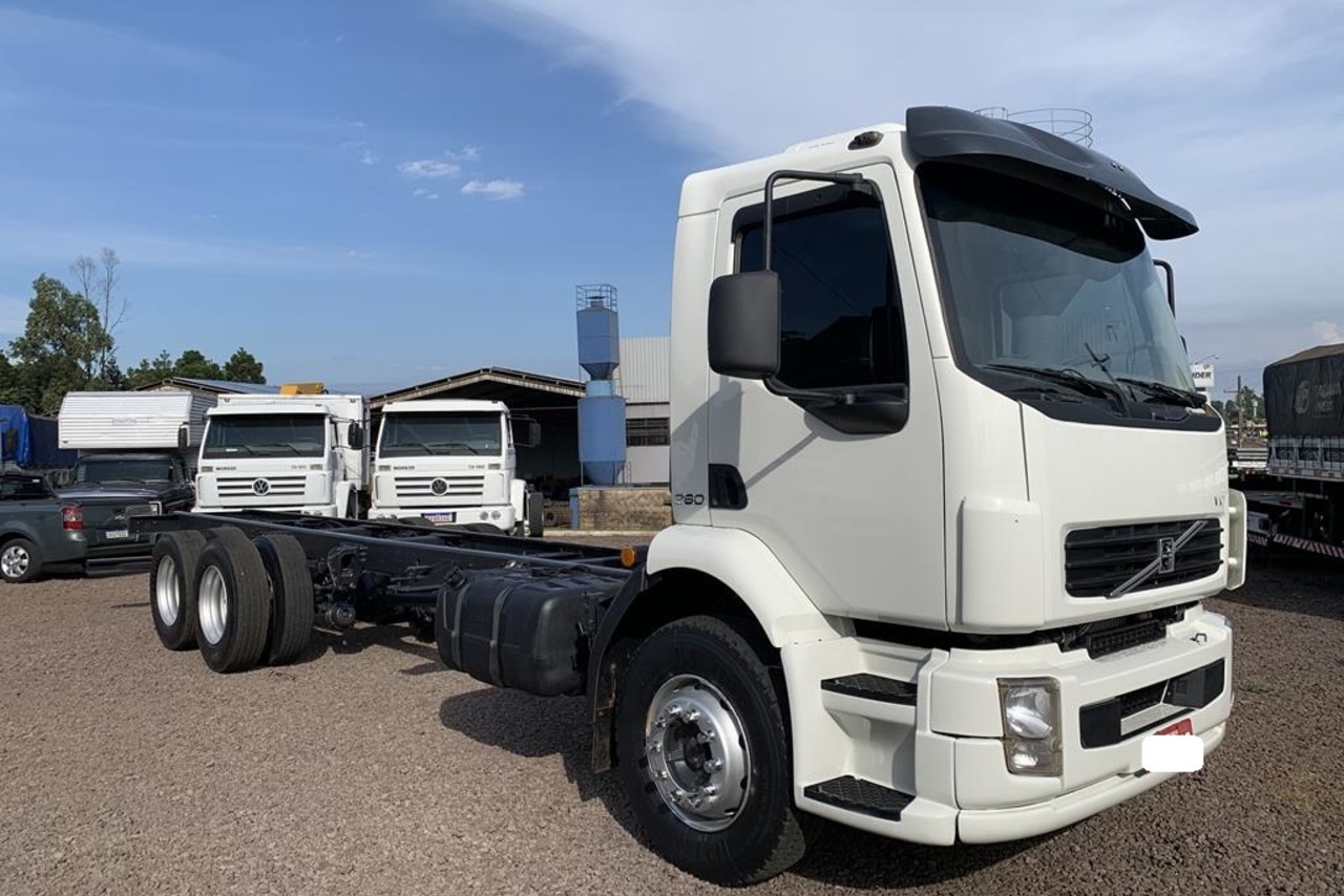 Volvo VM260 - 11/11 5