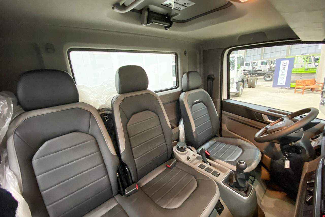 Volkswagen 11-180 Delivery  - 23/23 14