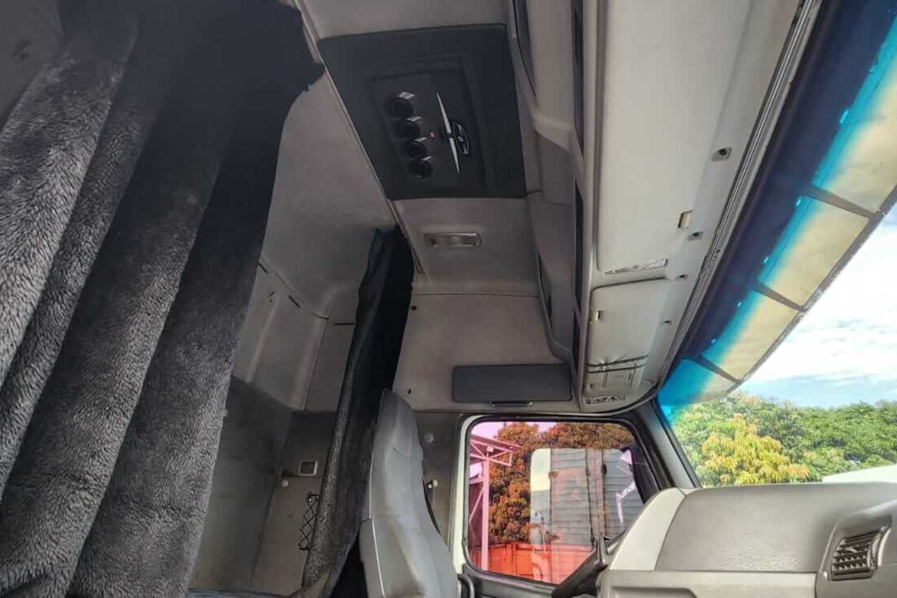 Volvo FM370 - 11/11 4
