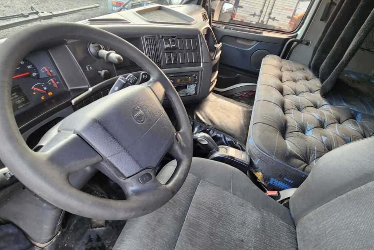 Volvo FM370 - 11/11 7