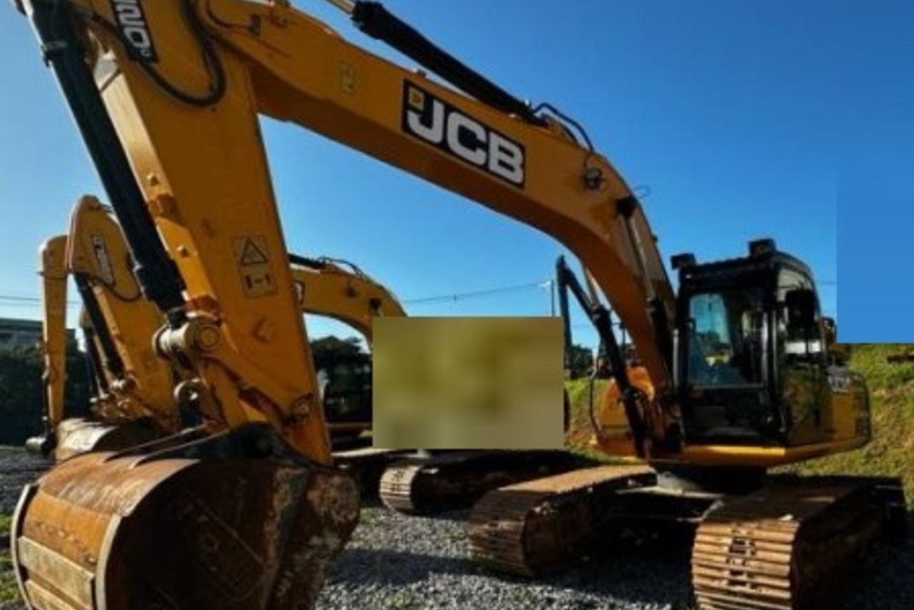 JCB JS220LC - 21/21 3