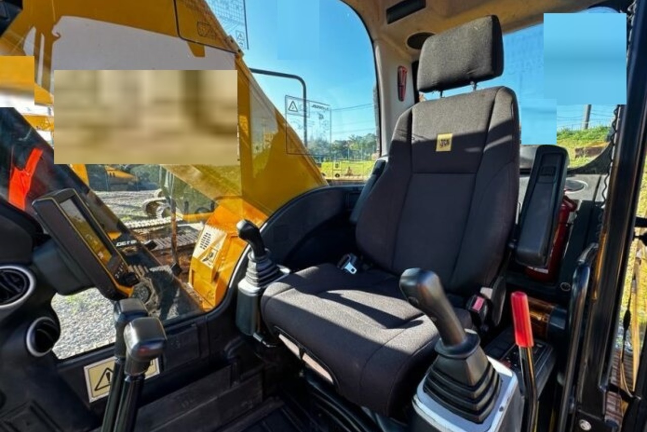 JCB JS220LC - 21/21 7