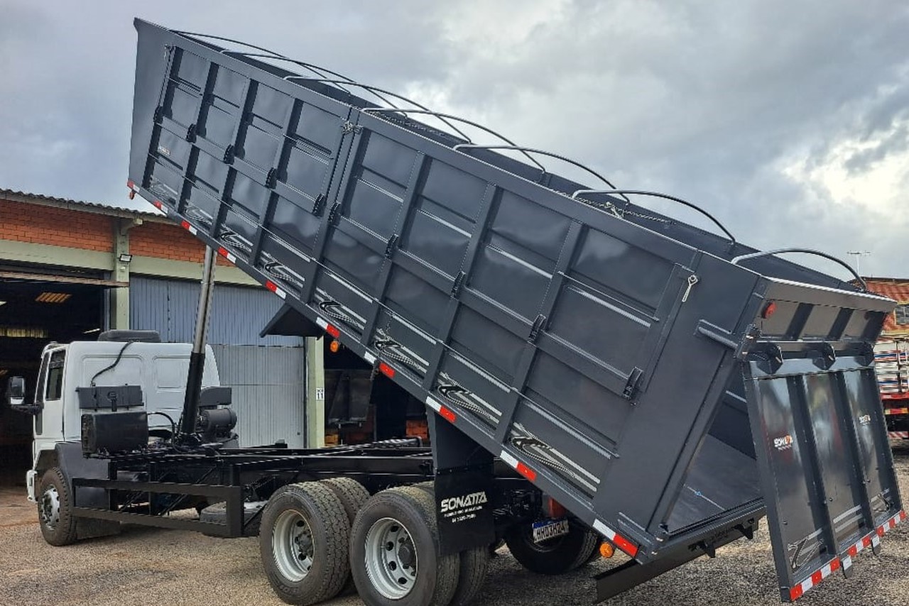 Ford Cargo2422 - 09/09 7